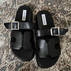 New Steve Madden Sandals
